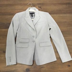 Gray blazer